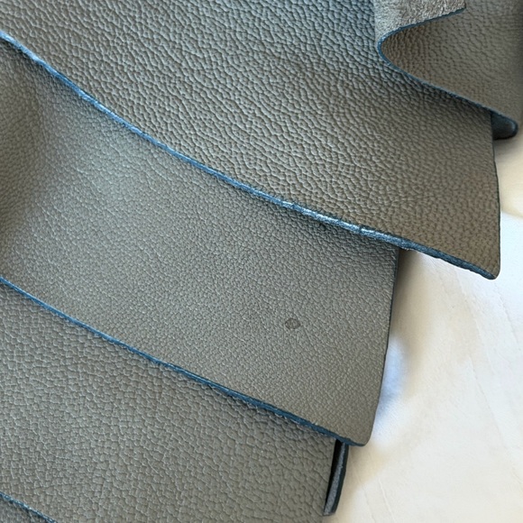 Cool YSL Vintage Gray Ruffled Women's Bag - Picture 5 of 7